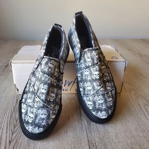 Blowfish Malibu Kids Piper Black Skull Island Canvas Slip-On Sneakers Size 3 NEW